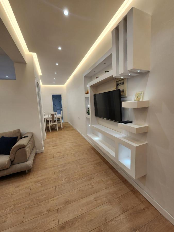 Dian'S Apartments Ksamil Exterior foto